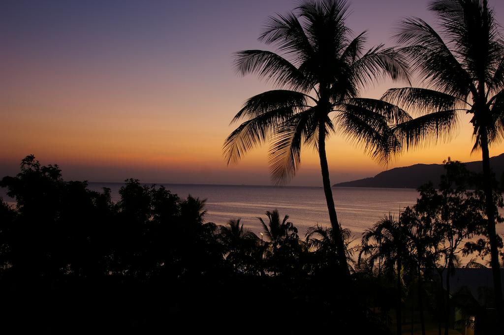 Coral Towers Holiday Suites Cairns Extérieur photo
